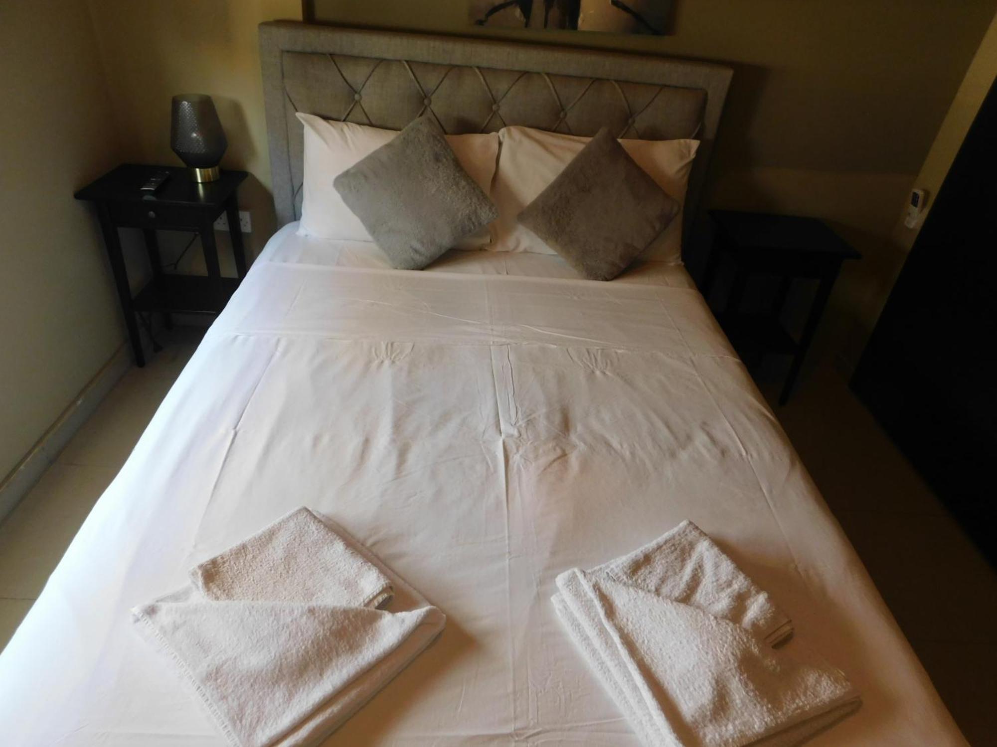 Paramount Gardens Resorts C201 ลาร์นาคา ภายนอก รูปภาพ